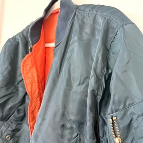 Alpha Industries Vtg MA-1 Flight Bomber Jacket Blue Reversible Men's Medium - Picture 2 of 10